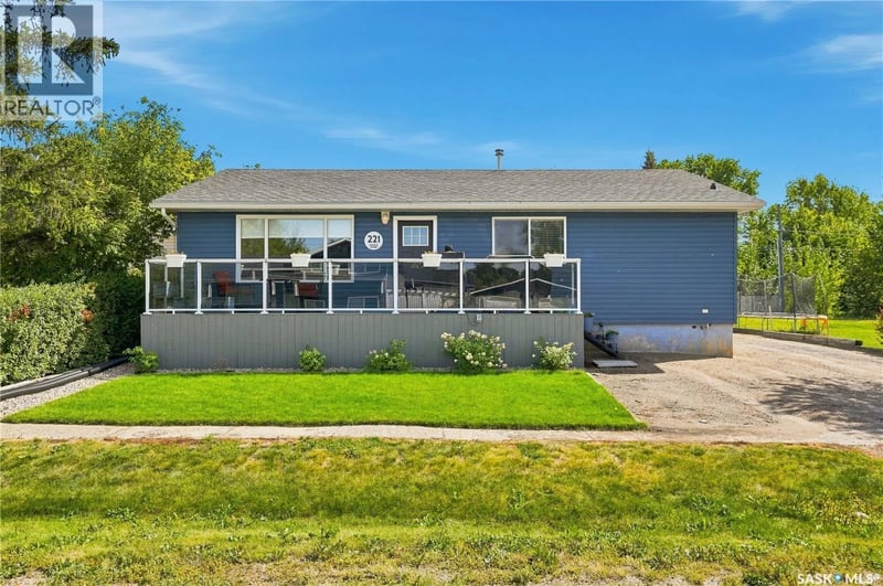 221 FRANCIS STREET, Sedley, Saskatchewan, S0G2K0, Sedley, Saskatchewan — photo 1 of 5
