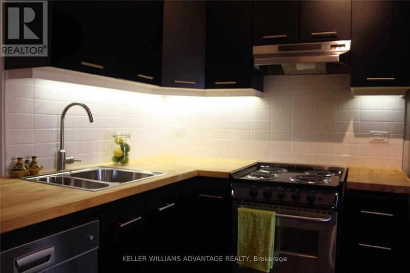 #Unit A 238 Highfield Road, Toronto (Greenwood-Coxwell), Ontario, M4L2V5, Toronto (Greenwood-Coxwell), Ontario — photo 1 of 5