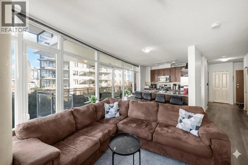 #1006 898 CARNARVON Street, New Westminster, British Columbia, V3M0C3, New Westminster, British Columbia — photo 1 of 5