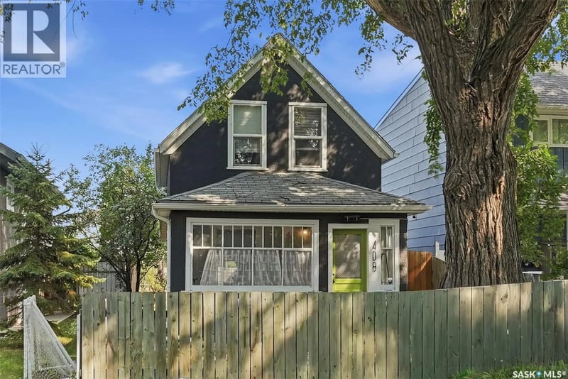408 E AVENUE S, Saskatoon, Saskatchewan, S7M1S3, Saskatoon, Saskatchewan — photo 1 of 5