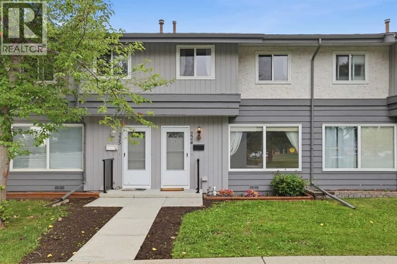 999 Canyon Meadows Drive Southwest, Calgary, Alberta, T2W2S6, Calgary, Alberta — photo 1 of 5