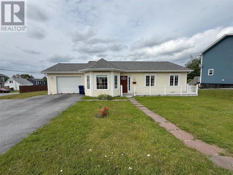21 St. Marks Avenue, Corner Brook, Newfoundland & Labrador, A2H0A5, Corner Brook, Newfoundland & Labrador — photo 1 of 5