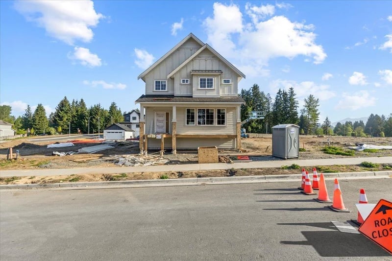 33189 PINCHBECK Avenue, Mission, British Columbia, V2V6X9, Mission, British Columbia — photo 1 of 5