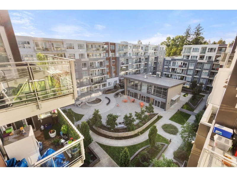 #419 10581 140 Street, Surrey, British Columbia, V3T0M7, Surrey, British Columbia — photo 1 of 5