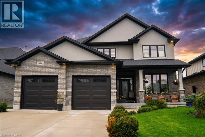 104 THAMES SPRINGS Crescent, Thamesford, Ontario, N0M2M0, Thamesford, Ontario — photo 1 of 5