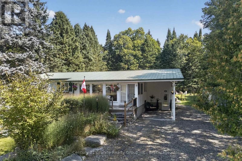 63 Harmony Road, Dysart et al (Dysart), Ontario, K0M1S0, Dysart et al (Dysart), Ontario — photo 1 of 5