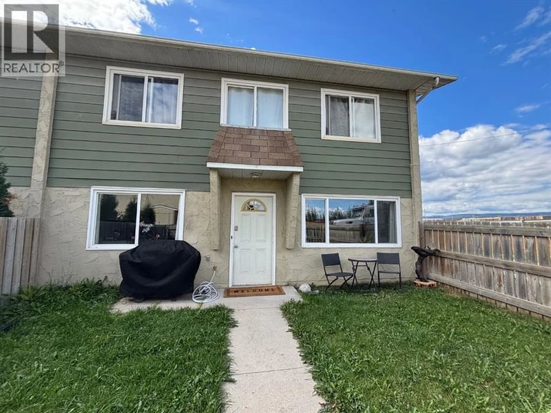 101 Mill Street, Hinton, Alberta, T7V1T2, Hinton, Alberta — photo 1 of 5