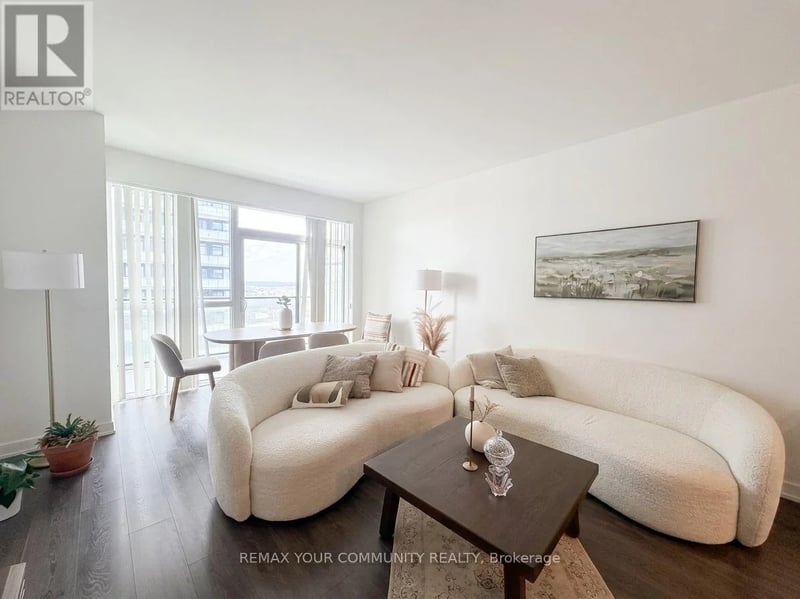#1809 75 Oneida Crescent, Richmond Hill (Langstaff), Ontario, L4B0A6, Richmond Hill (Langstaff), Ontario — photo 1 of 5