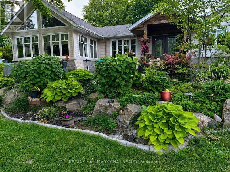 20 Dorothys Drive, Oro-Medonte (Hawkestone), Ontario, L0L1T0, Oro-Medonte (Hawkestone), Ontario — photo 1 of 5