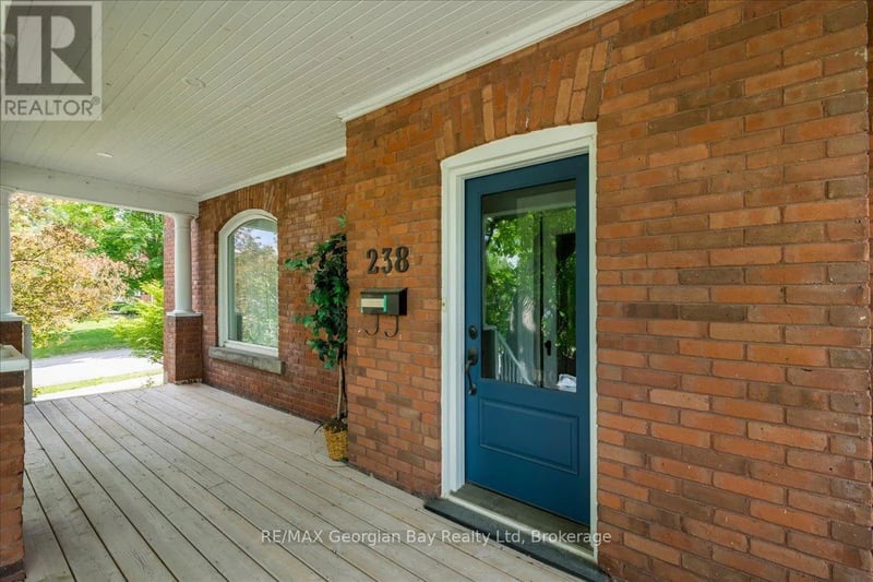 238 Sixth Street, Midland, Ontario, L4R3Y1, Midland, Ontario — photo 1 of 5