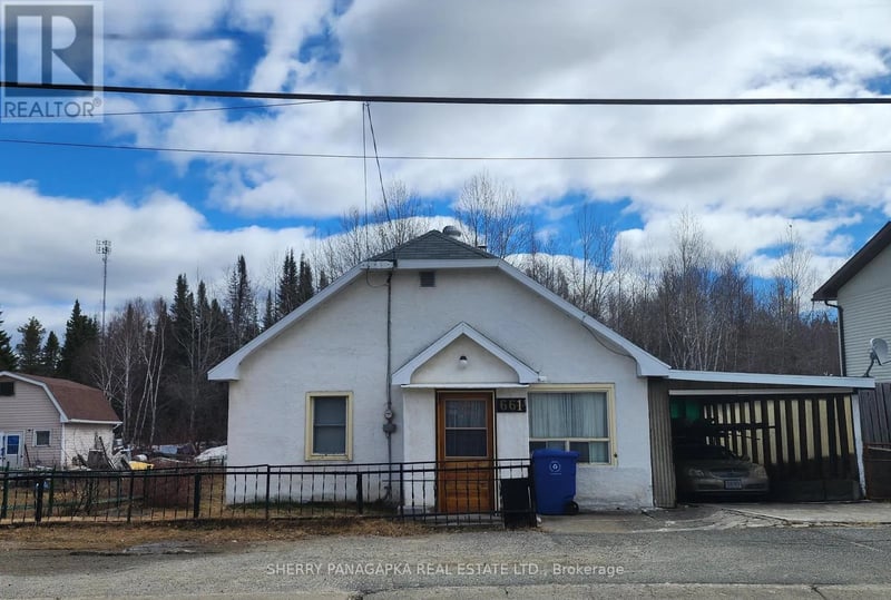 661 Government Road West, Kirkland Lake (Chaput Hughes), Ontario, P0K1A0, Kirkland Lake (Chaput Hughes), Ontario — photo 1 of 5