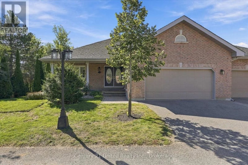 #611 1742 Ravenwood Drive, Peterborough (Monaghan Ward 2), Ontario, K9K2R6, Peterborough (Monaghan Ward 2), Ontario — photo 1 of 5