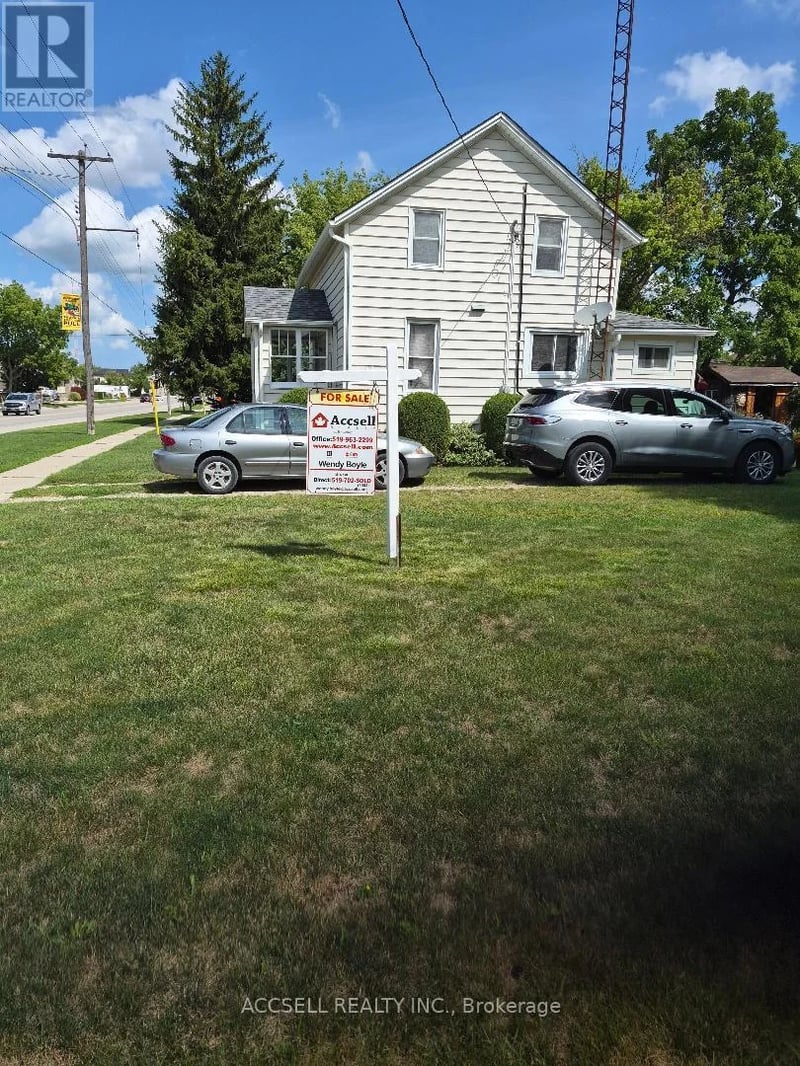 545 Broadway Street North, Plympton, Ontario, N0N1T0, Plympton, Ontario — photo 1 of 5