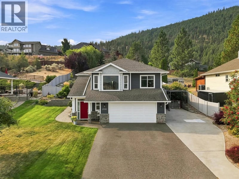 2955 Kicking Horse Drive, Kamloops, British Columbia, V2E2L8, Kamloops, British Columbia — photo 1 of 5