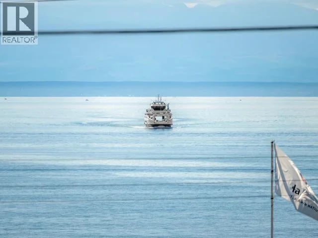 4109 WHALEN AVE, Powell River, British Columbia, V8A2R8, Powell River, British Columbia — photo 1 of 5