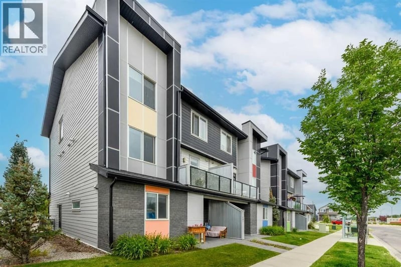 261 REDSTONE Street Northeast, Calgary, Alberta, T3N1M5, Calgary, Alberta — photo 1 of 5