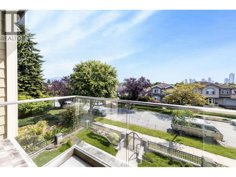 1225 HAZELTON Street, Vancouver, British Columbia, V5K4H8, Vancouver, British Columbia — photo 1 of 5