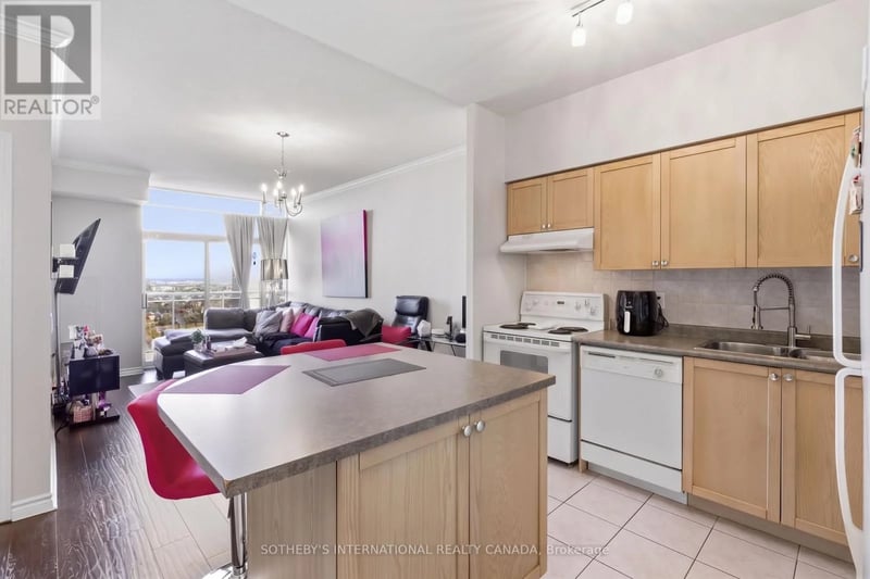 #2112 55 Strathaven Drive, Mississauga (Hurontario), Ontario, L5R4G9, Mississauga (Hurontario), Ontario — photo 1 of 5