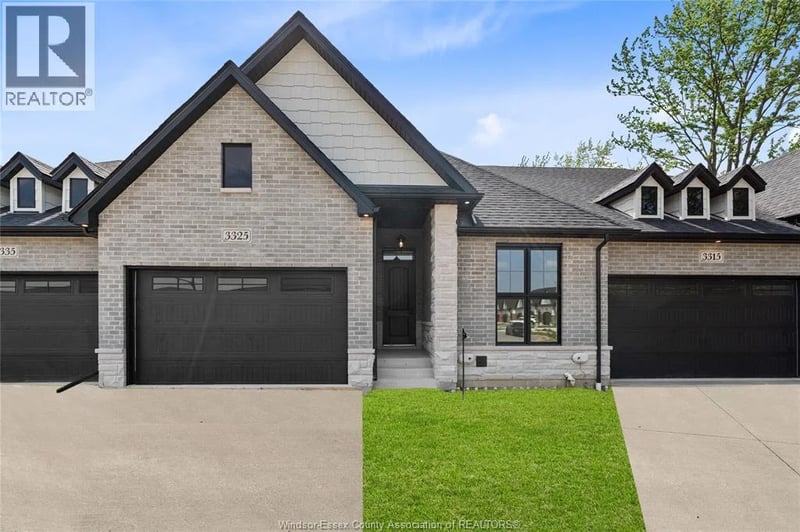 3325 TULLIO, LaSalle, Ontario, N9H1H3, LaSalle, Ontario — photo 1 of 5