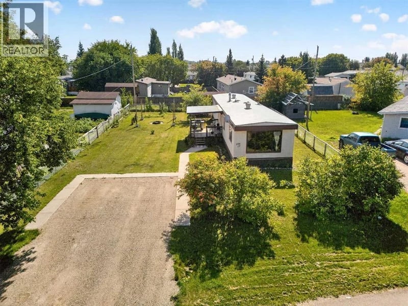 10617 102 Avenue, La Crete, Alberta, T0H2H0, La Crete, Alberta — photo 1 of 5