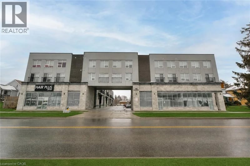 #208 338 ALBERT Street, Waterloo, Ontario, N2L0G8, Waterloo, Ontario — photo 1 of 5