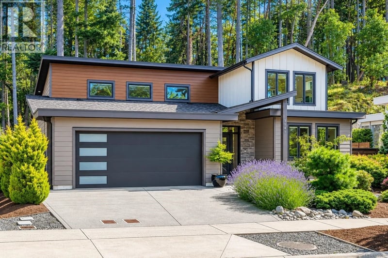 3845 Glen Oaks Drive, Nanaimo, British Columbia, V9T0G8, Nanaimo, British Columbia — photo 1 of 5