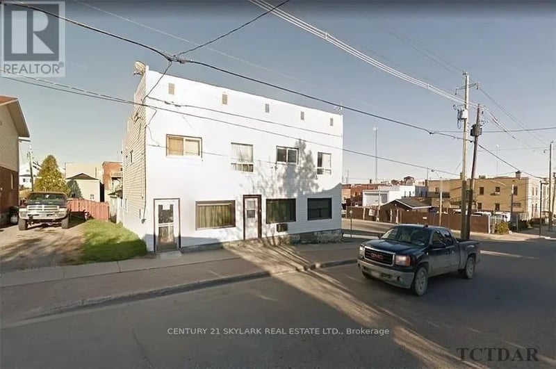 43 Duncan Avenue South, Kirkland Lake, Ontario, P2N1X8, Kirkland Lake, Ontario — photo 1 of 5