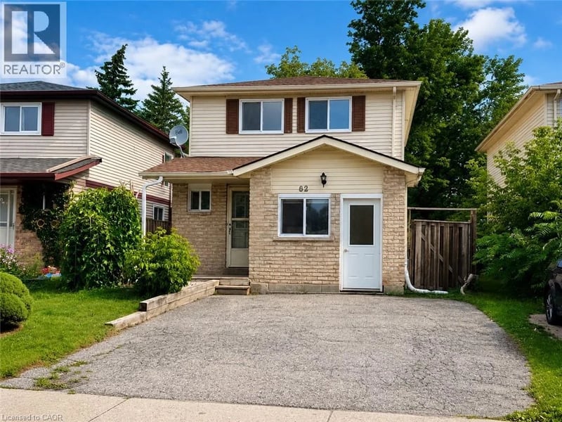62 CORBETT Drive, Barrie, Ontario, L4M5V2, Barrie, Ontario — photo 1 of 5