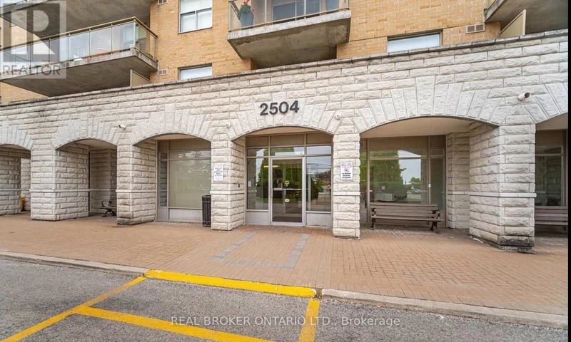 #314 2504 Rutherford Road, Vaughan (Maple), Ontario, L4K5N5, Vaughan (Maple), Ontario — photo 1 of 5