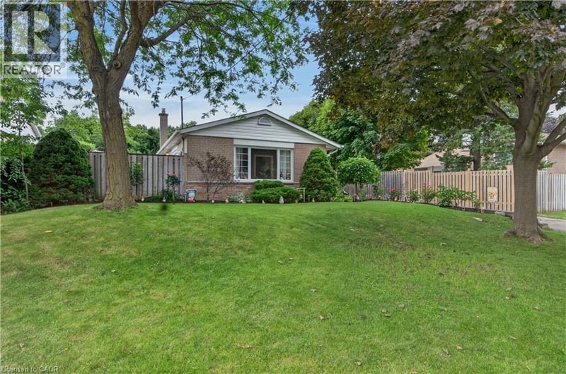 3 CUMBRIAN Court, Brampton, Ontario, L6X2J7, Brampton, Ontario — photo 1 of 5