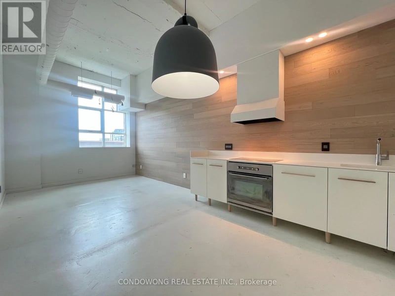 #1037 155 Dalhousie Street, Toronto (Church-Yonge Corridor), Ontario, M5B2P7, Toronto (Church-Yonge Corridor), Ontario — photo 1 of 5
