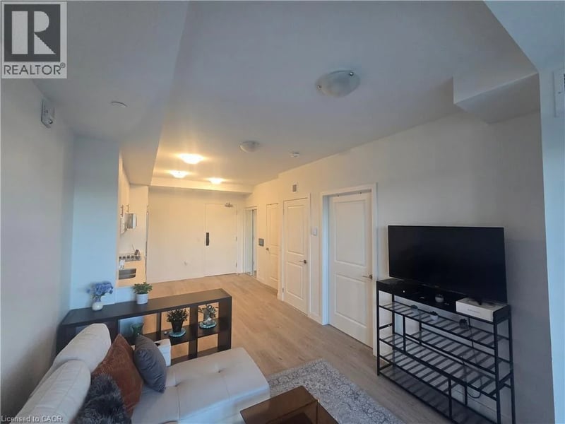 #319 461 GREEN Road, Stoney Creek, Ontario, L8E5B4, Stoney Creek, Ontario — photo 1 of 5
