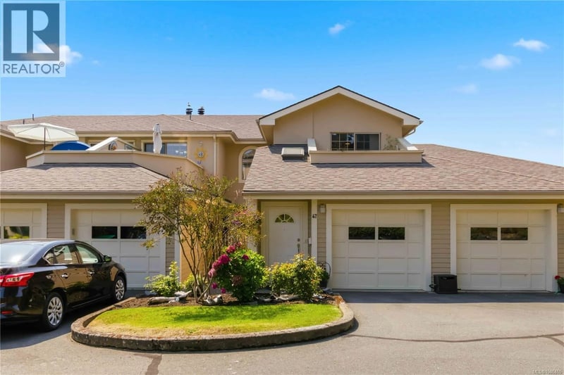 #47 909 Admirals Road, Esquimalt, British Columbia, V9A2P1, Esquimalt, British Columbia — photo 1 of 5
