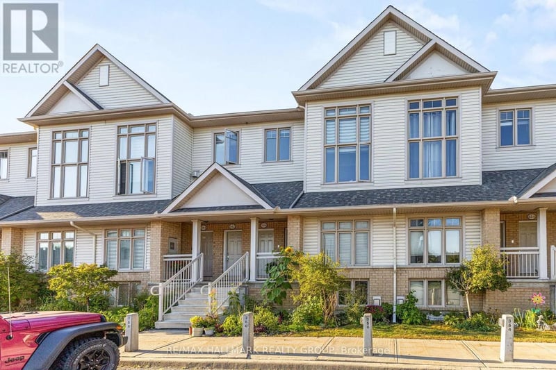 358 Galston Private, Ottawa, Ontario, K1W0G3, Ottawa, Ontario — photo 1 of 5
