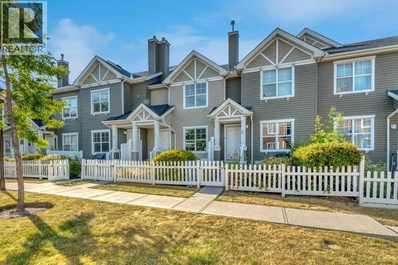 80 Elgin Gardens Southeast, Calgary, Alberta, T2Z4T4, Calgary, Alberta — photo 1 of 5