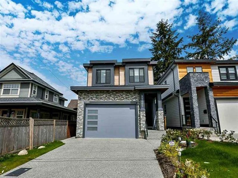 11667 74 Avenue North, Delta, British Columbia, V4C1E6, Delta, British Columbia — photo 1 of 5