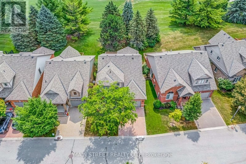 40 Via Amici, New Tecumseth, Ontario, L9R2B4, New Tecumseth, Ontario — photo 1 of 5