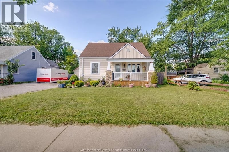 1055 JEFFERSON Boulevard, Windsor, Ontario, N8S2R2, Windsor, Ontario — photo 1 of 5