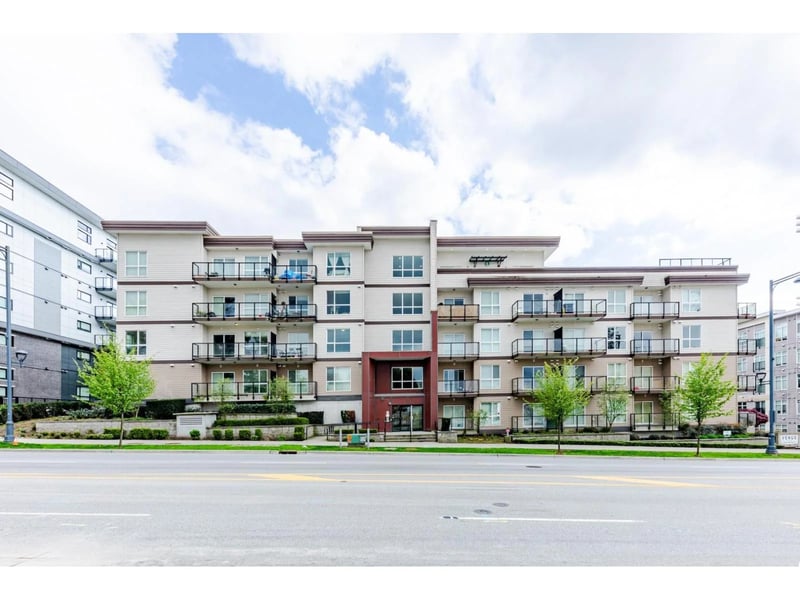 #323 13768 108 Avenue, Surrey, British Columbia, V3T0L9, Surrey, British Columbia — photo 1 of 5