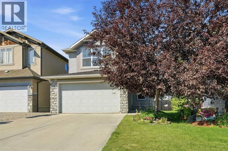 691 Panamount Boulevard Northwest, Calgary, Alberta, T3K0J1, Calgary, Alberta — photo 1 of 5