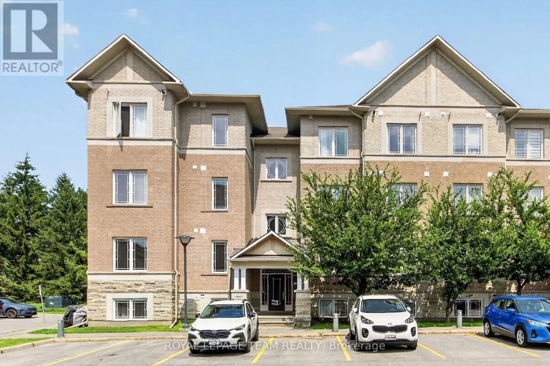 #3 355 Paseo Private, Ottawa, Ontario, K2G4N7, Ottawa, Ontario — photo 1 of 5
