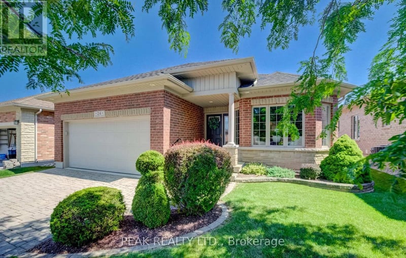 24 Thimbleberry Crossing, Wilmot, Ontario, N3A4P5, Wilmot, Ontario — photo 1 of 5