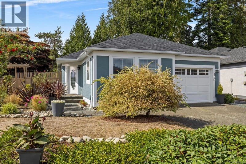650 Windward Way, Qualicum Beach, British Columbia, V9K2K4, Qualicum Beach, British Columbia — photo 1 of 5
