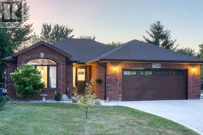 113 BEACH Court, Stoney Point, Ontario, N0R1N0, Stoney Point, Ontario — photo 1 of 5