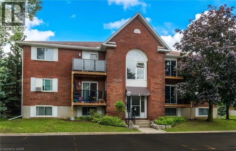 #312 565 GREENFIELD Avenue, Kitchener, Ontario, N2C2P3, Kitchener, Ontario — photo 1 of 5