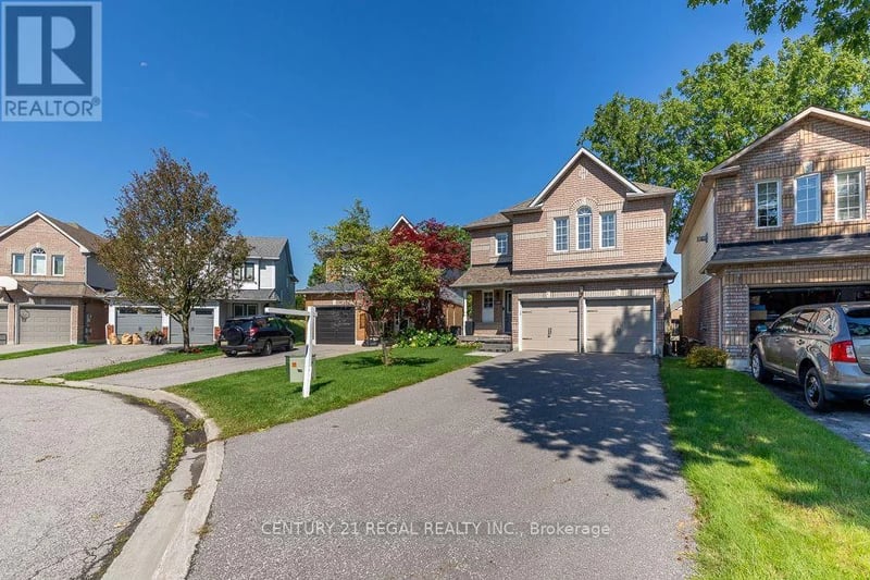 1218 Monica Cook Place, Pickering (Bay Ridges), Ontario, L1W4A4, Pickering (Bay Ridges), Ontario — photo 1 of 5