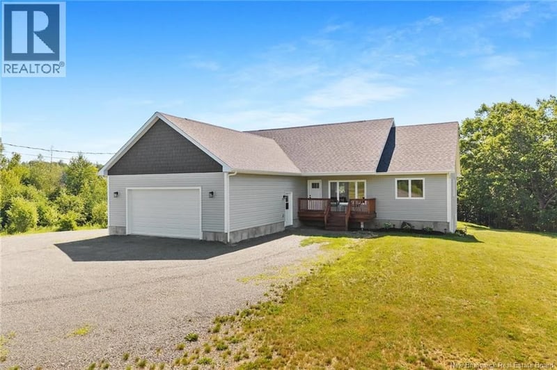 12 Acadia Lane, Douglas, New Brunswick, E3G0C3, Douglas, New Brunswick — photo 1 of 5