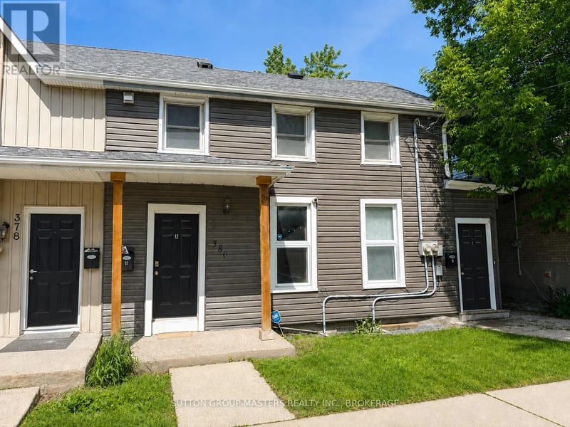 380 Barrie Street, Kingston (East of Sir John A. Blvd), Ontario, K7K3T4, Kingston (East of Sir John A. Blvd), Ontario — photo 1 of 5