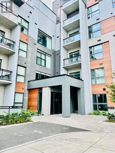 #29 95 Dundas Street West, Oakville (GO Glenorchy), Ontario, L6M5N4, Oakville (GO Glenorchy), Ontario — photo 1 of 5