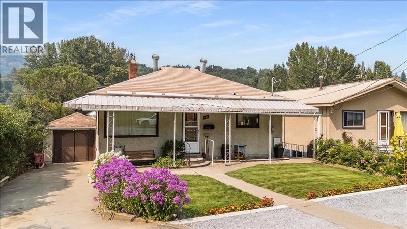 141 Colley Street, Warfield, British Columbia, V1R2M3, Warfield, British Columbia — photo 1 of 5